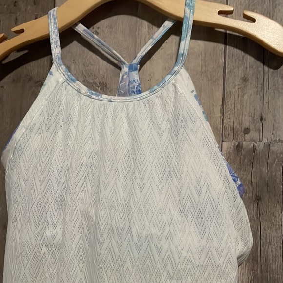 Ivivva Lululemon - set of 2 White Tank Tops - Picture 6 of 16